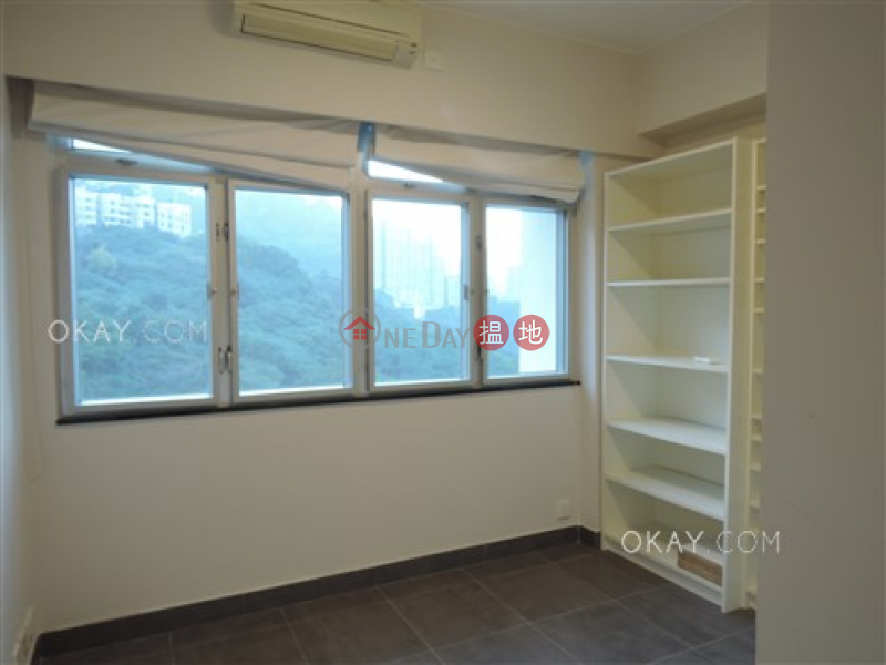 HK$ 40,000/ month, Village Tower, Wan Chai District, Stylish 3 bedroom on high floor with balcony & parking | Rental