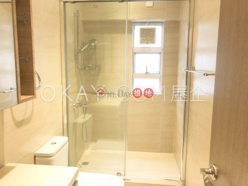 HK$ 11.5M, Igloo Residence | Wan Chai District, Luxurious 2 bedroom with balcony | For Sale