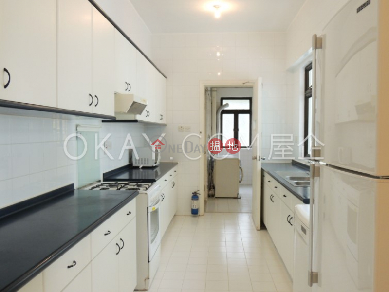 HK$ 85,000/ month, Repulse Bay Apartments Southern District | Efficient 3 bedroom with sea views, balcony | Rental