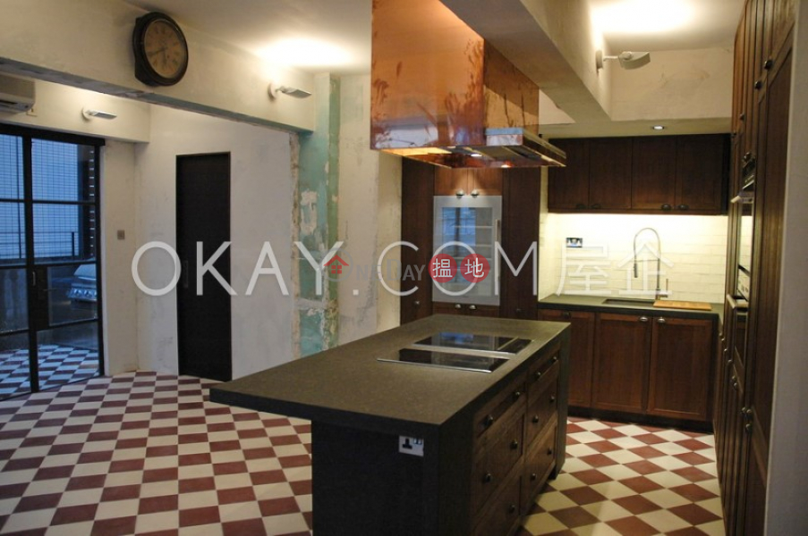 Unique 2 bedroom with terrace & balcony | Rental 40-42 Circular Pathway | Western District, Hong Kong | Rental, HK$ 68,000/ month