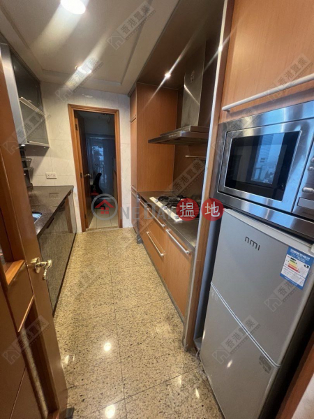 Property Search Hong Kong | OneDay | Residential Sales Listings | Three bedrooms, one apartment, multi-purpose in THE ARCH