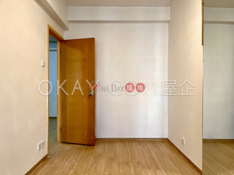 Chee On Building, Middle, Residential, Sales Listings | HK$ 8.3M