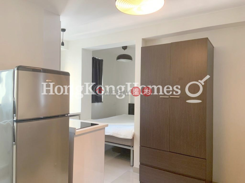 環球大廈開放式單位出租5-13新街 | 中區|香港|出租-HK$ 15,000/ 月
