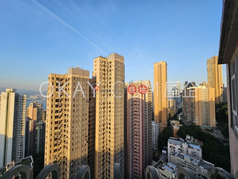 Stylish 2 bedroom on high floor | For Sale | Skyview Cliff 華庭閣 Sales Listings