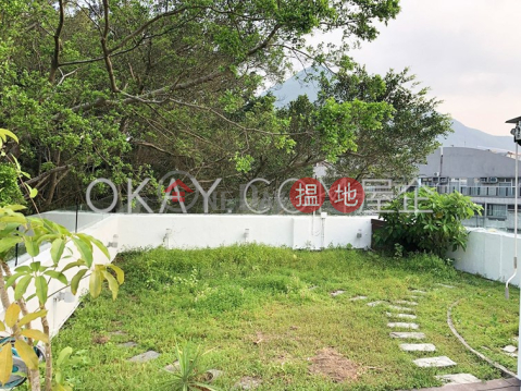 Stylish 4 bedroom with rooftop & parking | For Sale | Woodgreen Estate 木苑 _0