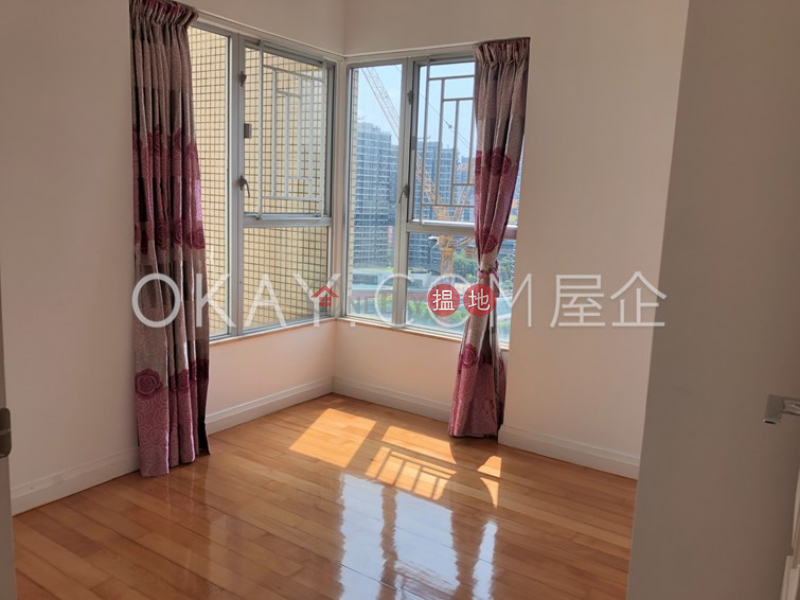 HK$ 56,000/ month, The Waterfront Phase 1 Tower 3, Yau Tsim Mong, Elegant 4 bedroom in Kowloon Station | Rental