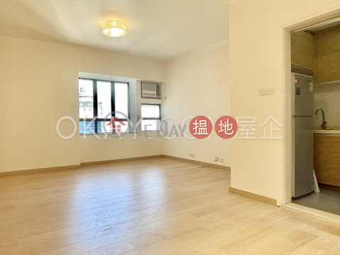 Popular 2 bedroom on high floor with harbour views | For Sale | Robinson Heights 樂信臺 _0