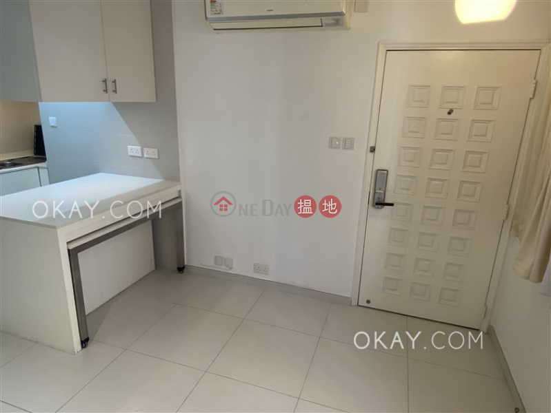 Property Search Hong Kong | OneDay | Residential | Sales Listings | Luxurious 1 bedroom in Mid-levels West | For Sale