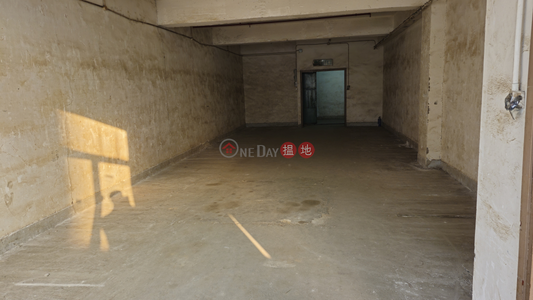 香港搵樓|租樓|二手盤|買樓| 搵地 | 工業大廈出租樓盤|純貨倉裝修,樓底高度11呎