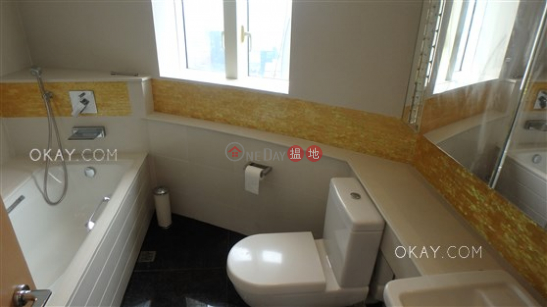 Luxurious 3 bedroom in Tsim Sha Tsui | Rental | The Masterpiece 名鑄 Rental Listings