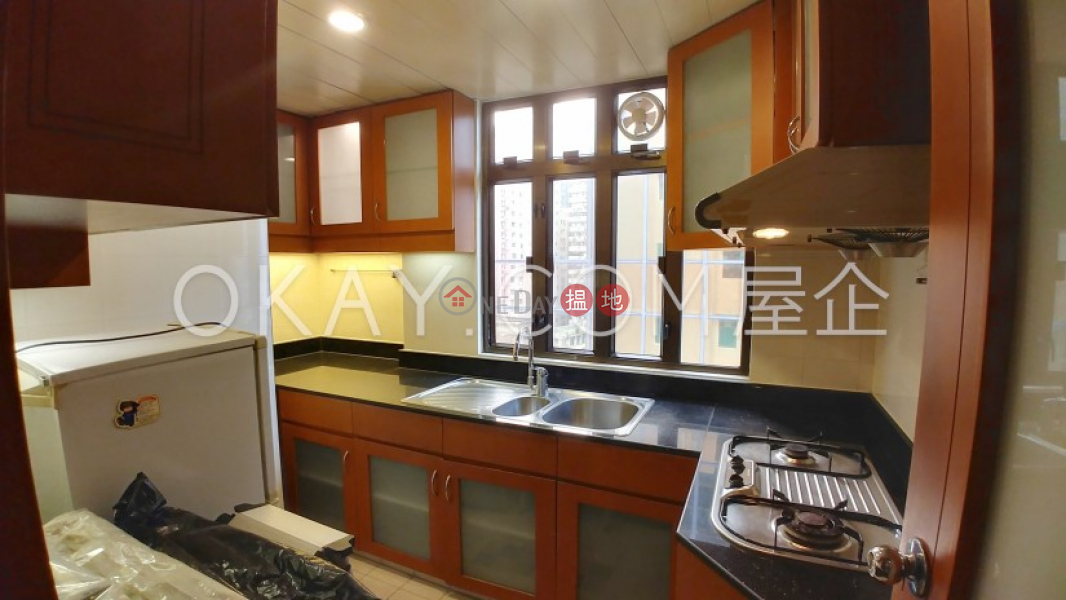 Unique 2 bedroom on high floor | For Sale, 132-133 Gloucester Road | Wan Chai District | Hong Kong Sales | HK$ 10M