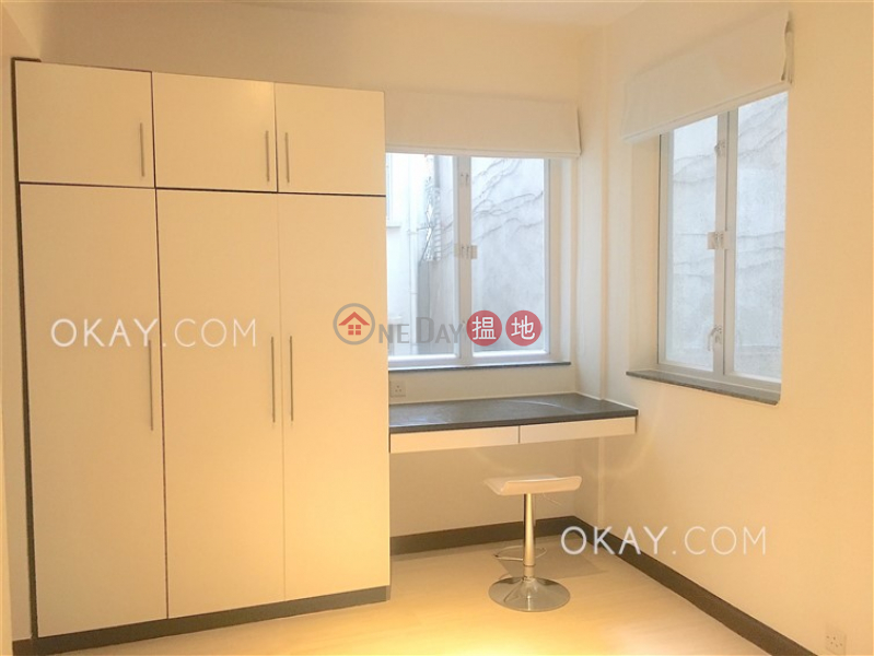 Property Search Hong Kong | OneDay | Residential Sales Listings | Cozy in Mid-levels West | For Sale