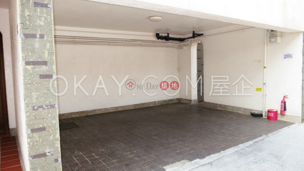 HK$ 116,000/ month, Casa Del Sol | Southern District | Stylish house with terrace, balcony | Rental