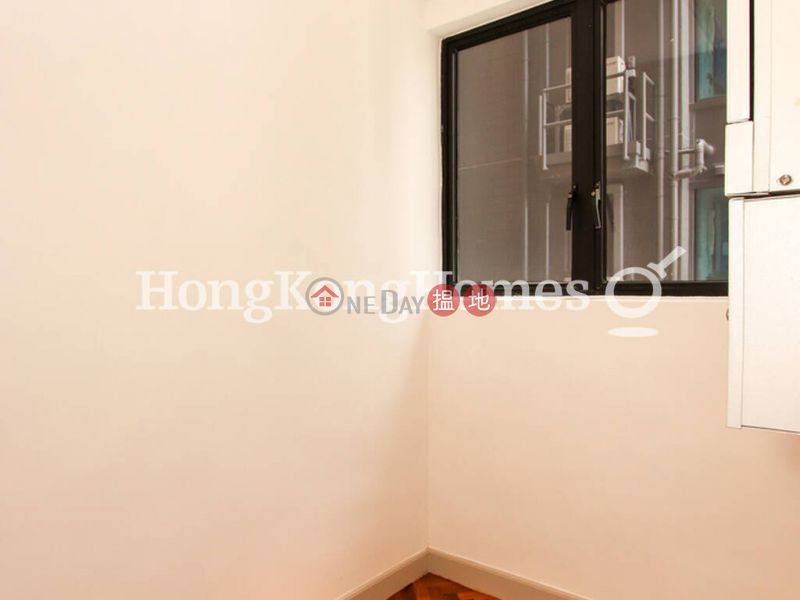 3 Bedroom Family Unit for Rent at 62B Robinson Road | 62B Robinson Road 愛富華庭 Rental Listings