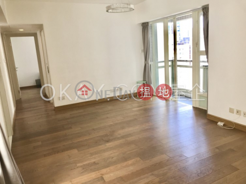 Elegant 3 bedroom with balcony | For Sale | Centrestage 聚賢居 _0