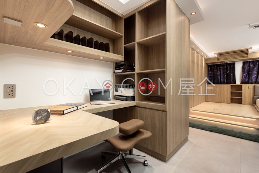 Practical house with terrace & parking | For Sale | Lobster Bay Road | Sai Kung, Hong Kong, Sales HK$ 7.8M