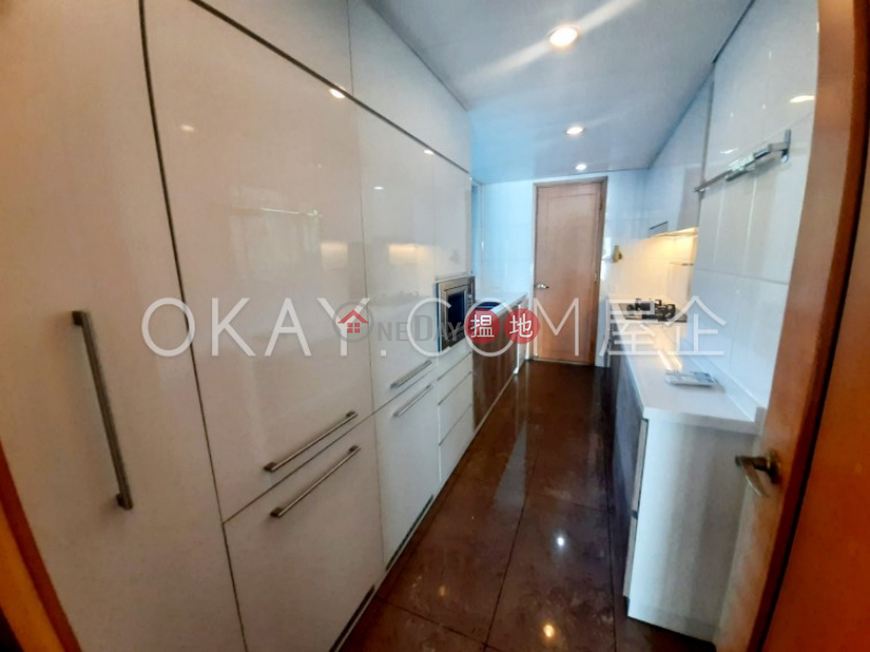 Exquisite 3 bedroom with balcony | For Sale | 28 Bel-air Ave | Southern District | Hong Kong, Sales, HK$ 45M