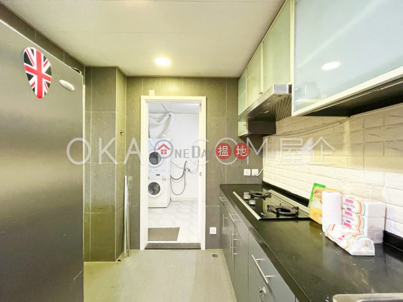 Rare 3 bedroom with balcony & parking | Rental 10-12A Happy View Terrace | Wan Chai District Hong Kong | Rental | HK$ 45,000/ month