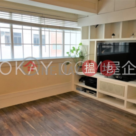 Charming 2 bedroom in Mid-levels West | Rental