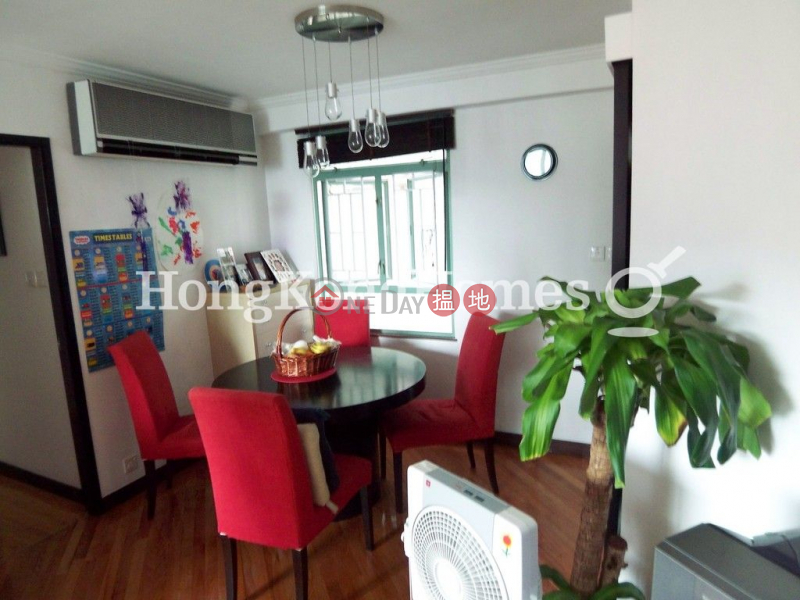 3 Bedroom Family Unit for Rent at Goldwin Heights | 2 Seymour Road | Western District, Hong Kong | Rental | HK$ 33,000/ month