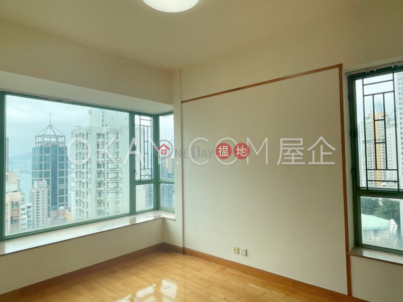 HK$ 2,275萬|雍慧閣-西區-3房2廁,星級會所,露台雍慧閣出售單位