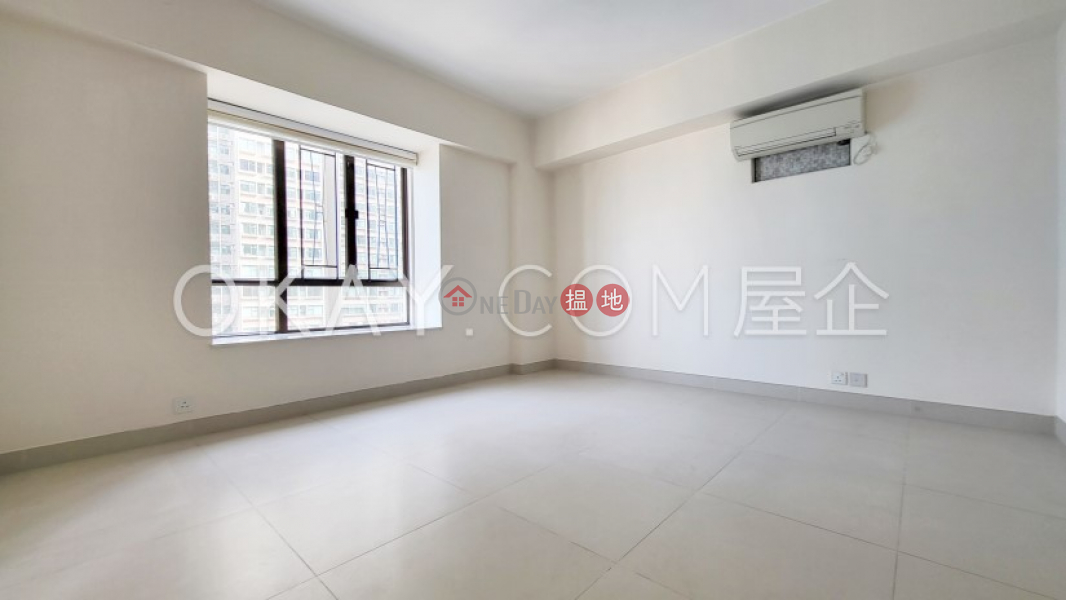 HK$ 39,800/ month | Excelsior Court, Western District | Efficient 3 bedroom with sea views | Rental