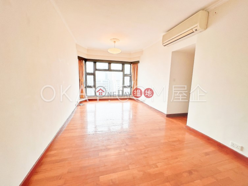 Charming 2 bedroom on high floor with harbour views | Rental | Palatial Crest 輝煌豪園 Rental Listings
