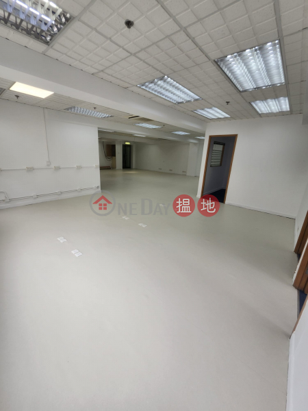 HK$ 26,500/ month, Wing Hing Industrial Building, Kwun Tong District | 安居工商 何生 全包 企理裝修 3房1會議室