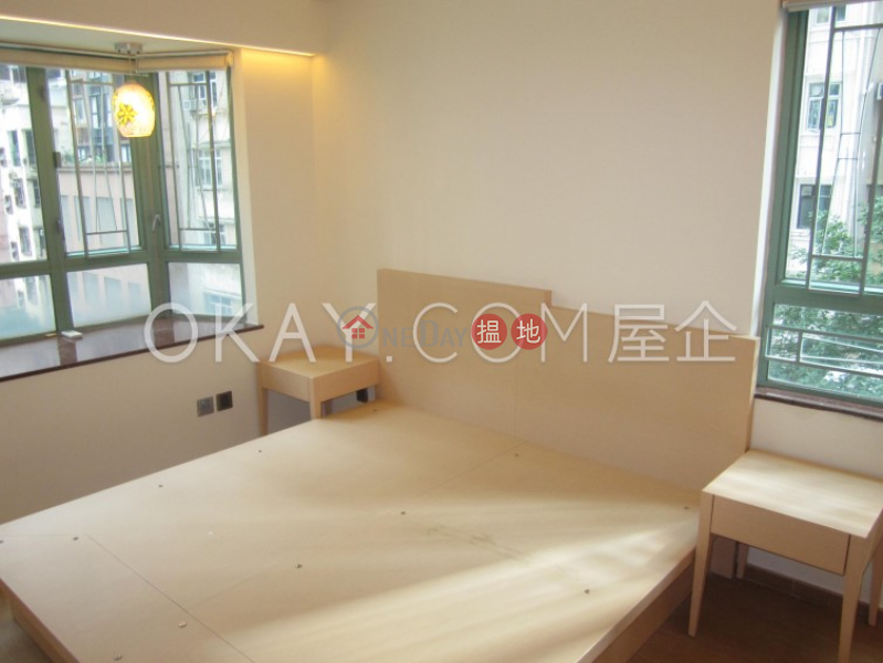 Nicely kept 3 bedroom in Mid-levels West | For Sale 2 Seymour Road | Western District Hong Kong, Sales, HK$ 16.5M
