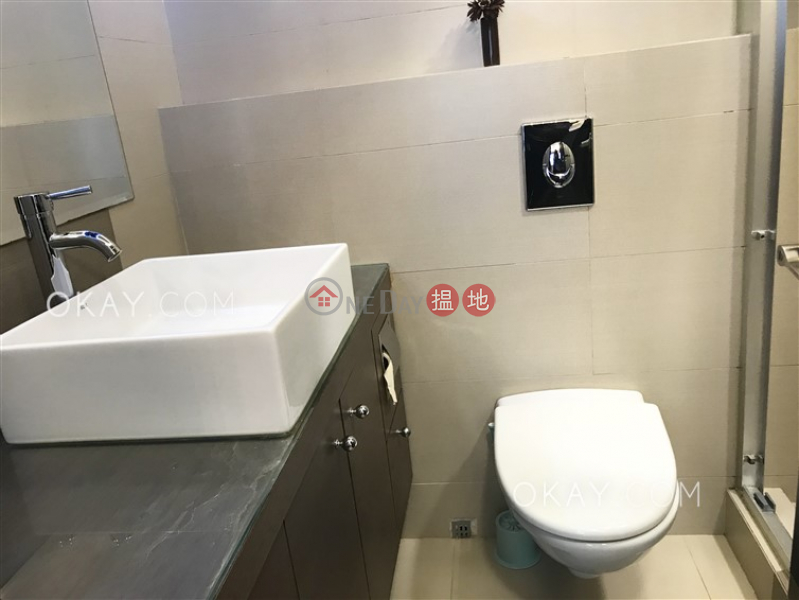 HK$ 26,000/ 月|翰庭軒中區2房1廁《翰庭軒出租單位》