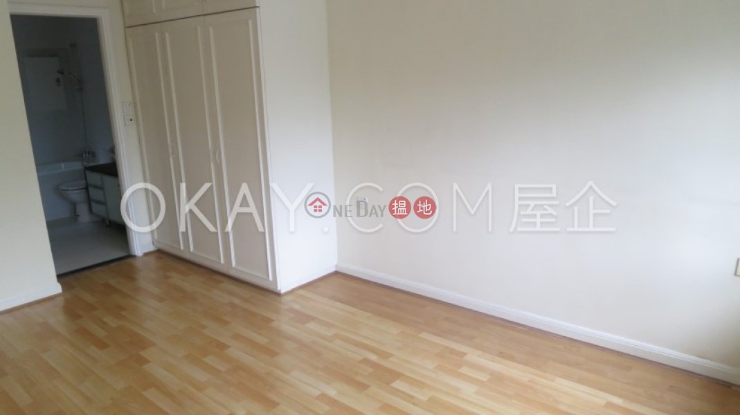 Rare 3 bedroom with terrace & parking | Rental | Carrie Garden 嘉園 Rental Listings