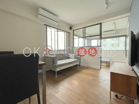 Charming 1 bed on high floor with sea views & rooftop | For Sale | Tai Hong Building 太康大廈 _0