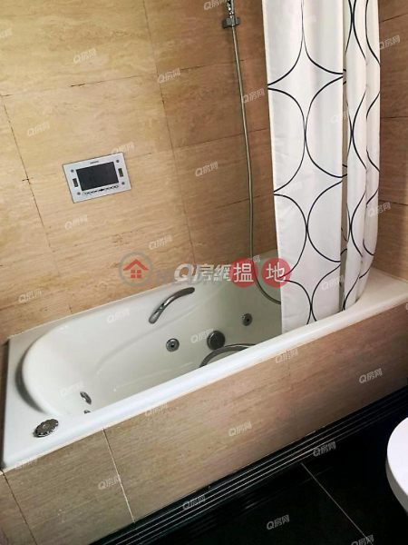 Property Search Hong Kong | OneDay | Residential Rental Listings Centre Place | 2 bedroom High Floor Flat for Rent