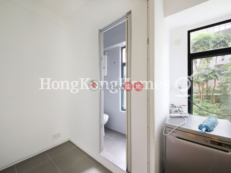 Property Search Hong Kong | OneDay | Residential Rental Listings | 3 Bedroom Family Unit for Rent at Kam Yuen Mansion