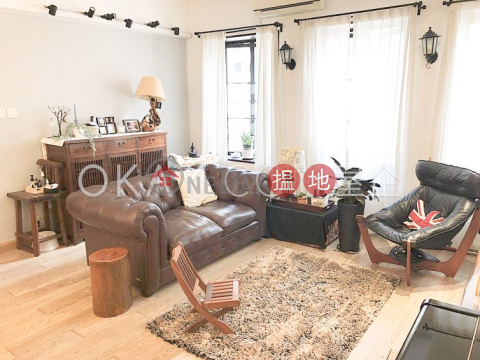 Lovely 3 bedroom on high floor | For Sale | Minerva House 文華大廈 _0
