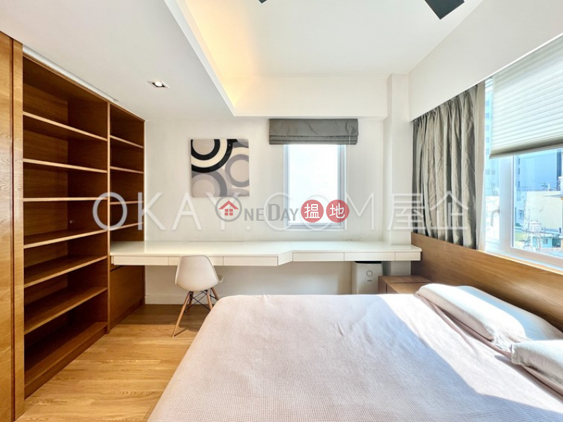 Nicely kept 1 bedroom on high floor with rooftop | Rental | 7-9 Shin Hing Street | Central District, Hong Kong, Rental HK$ 43,500/ month