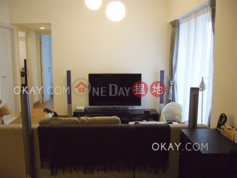 Lovely 2 bedroom on high floor with balcony | For Sale | Centrestage 聚賢居 _0
