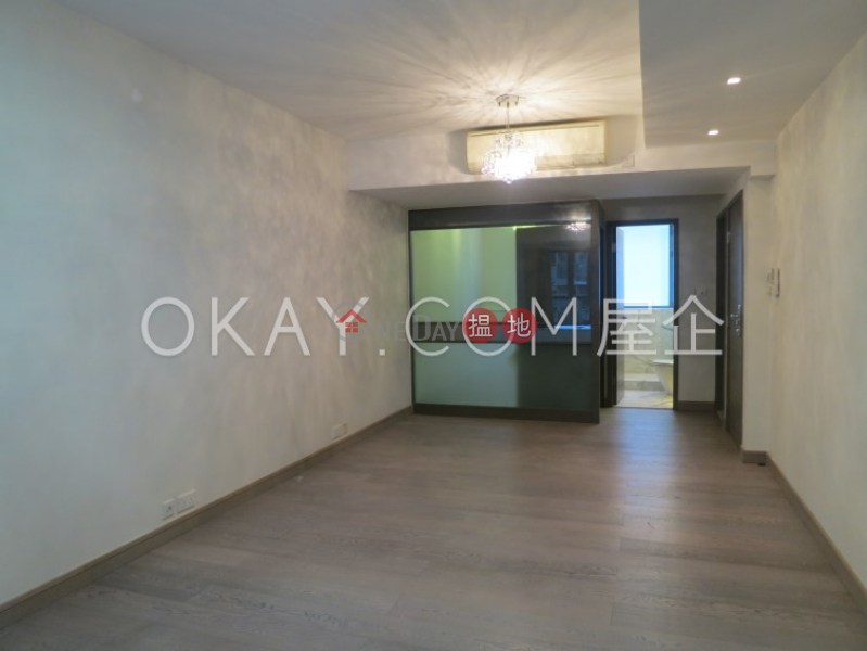 Property Search Hong Kong | OneDay | Residential, Sales Listings | Tasteful 2 bedroom in Mid-levels Central | For Sale