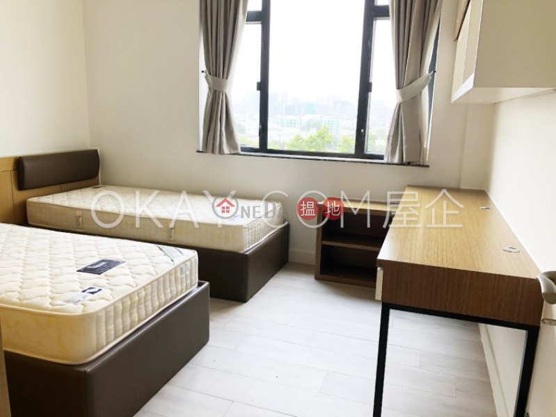 HK$ 39.8M CORNWALL TERRACE, Kowloon City | Gorgeous 3 bedroom on high floor with balcony & parking | For Sale