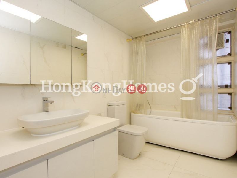 3 Bedroom Family Unit for Rent at Tower 1 Ruby Court | Tower 1 Ruby Court 嘉麟閣1座 Rental Listings