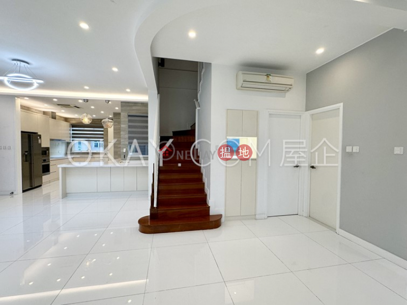 Efficient 4 bed on high floor with sea views & rooftop | Rental | Discovery Bay, Phase 4 Peninsula Vl Coastline, 24 Discovery Road 愉景灣 4期 蘅峰碧濤軒 愉景灣道24號 Rental Listings