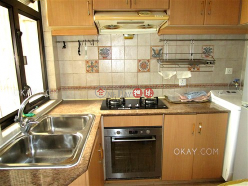 Nicely kept 3 bed on high floor with balcony & parking | Rental | Seaview Garden 海景台 Rental Listings