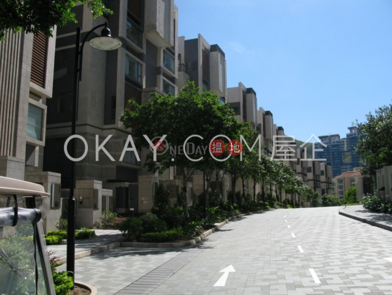 Property Search Hong Kong | OneDay | Residential Sales Listings, Efficient 3 bed on high floor with sea views & rooftop | For Sale