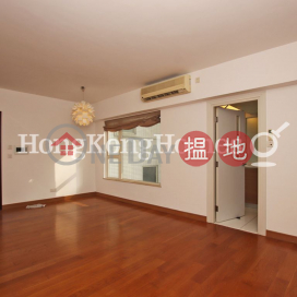 3 Bedroom Family Unit for Rent at Centrestage | Centrestage 聚賢居 _0