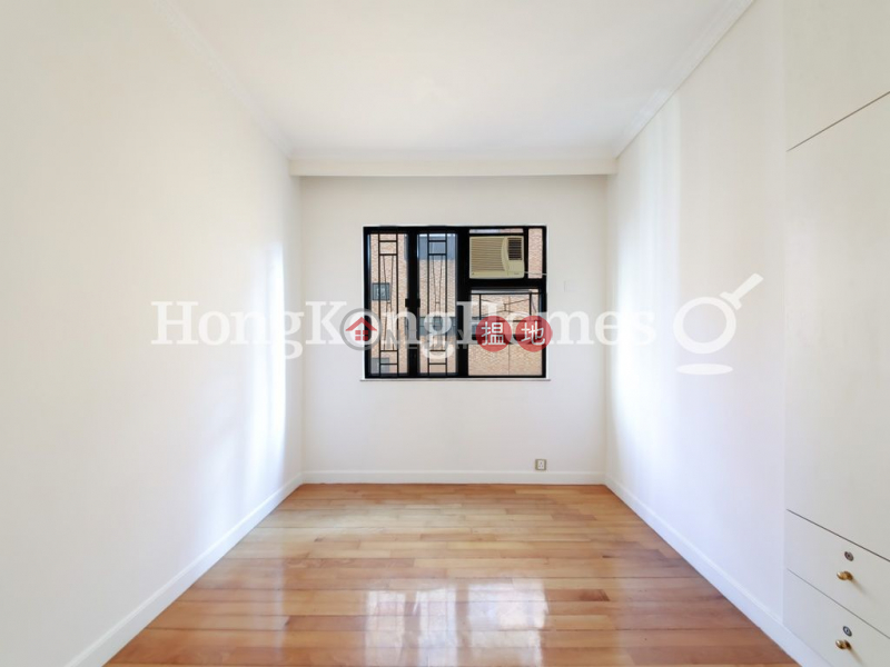 Property Search Hong Kong | OneDay | Residential | Rental Listings | 3 Bedroom Family Unit for Rent at Broadview Terrace