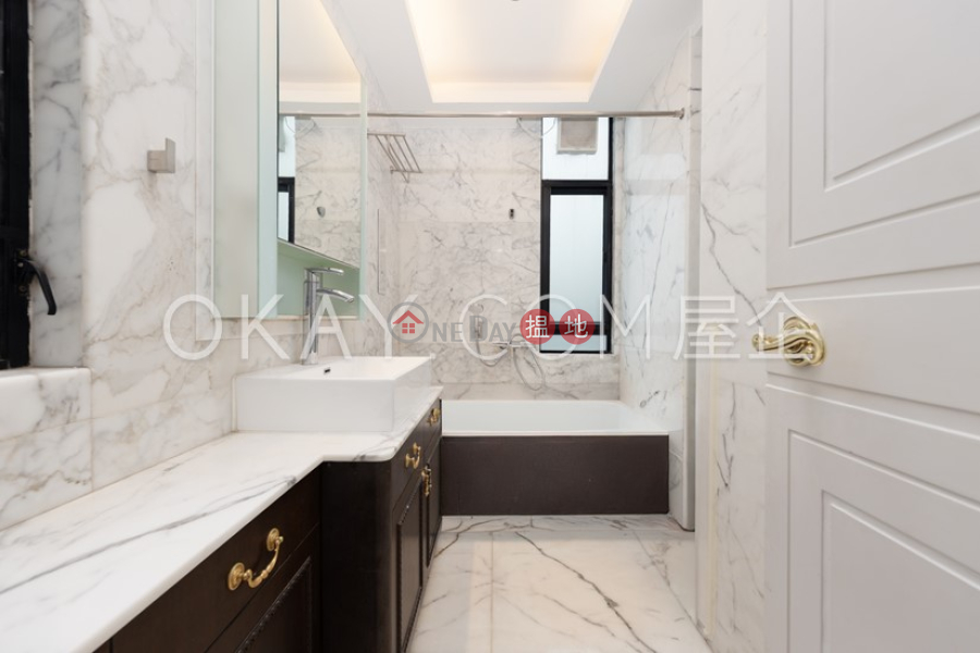 HK$ 128M, Tower 3 37 Repulse Bay Road, Southern District Unique 4 bedroom on high floor with balcony & parking | For Sale