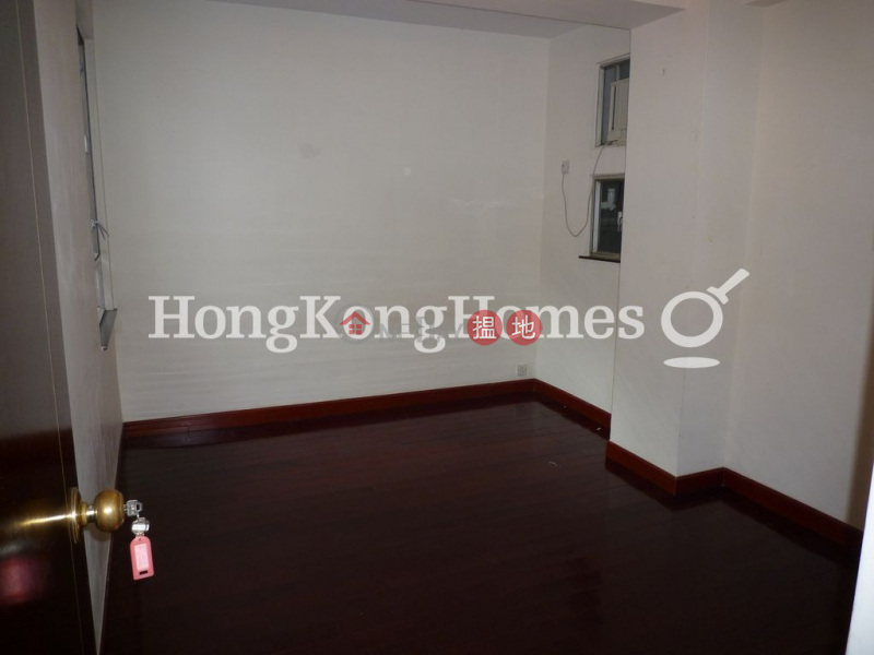 3 Bedroom Family Unit for Rent at Block 2 Phoenix Court | 39 Kennedy Road | Wan Chai District | Hong Kong | Rental, HK$ 30,000/ month