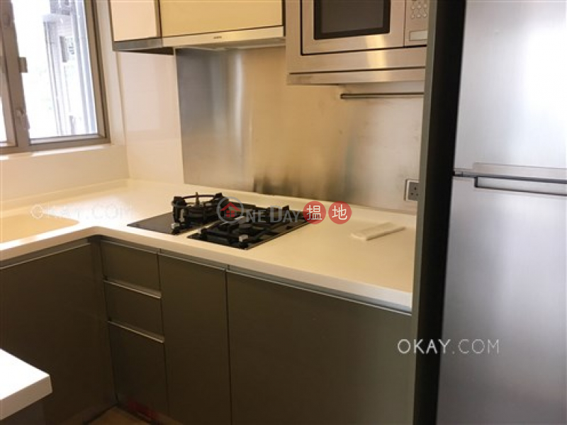 HK$ 40,000/ month | Island Crest Tower 2 Western District Stylish 3 bedroom with terrace & balcony | Rental