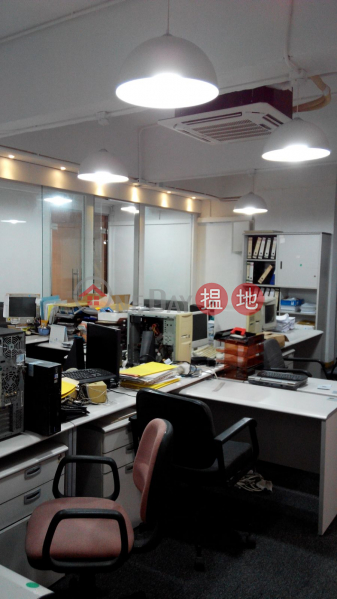 高層中型寫字樓(有貨倉),可步行至葵興地鐵站|49-53打磚坪街 | 葵青香港|出租|HK$ 34,000/ 月