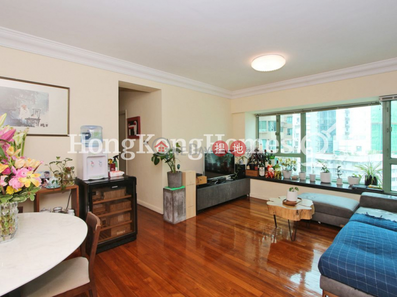 3 Bedroom Family Unit at Royal Court | For Sale 9 Kennedy Road | Wan Chai District | Hong Kong Sales HK$ 14.9M